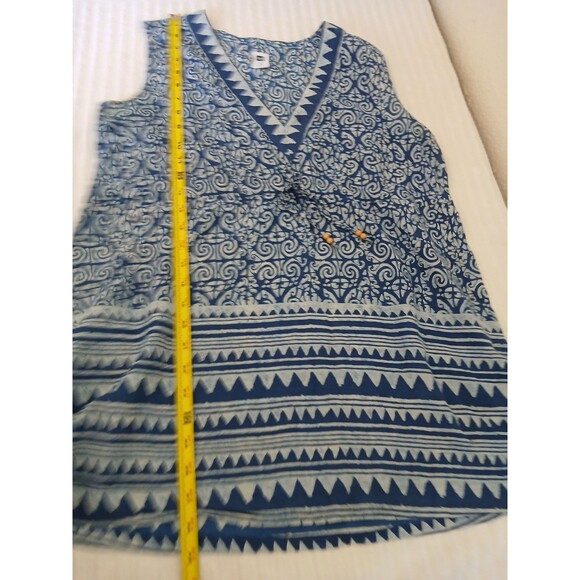 Gap Blouse Women’s Size Medium  V Neck Sleeveless Floral Blue Bohemian Peasant - Picture 8 of 14